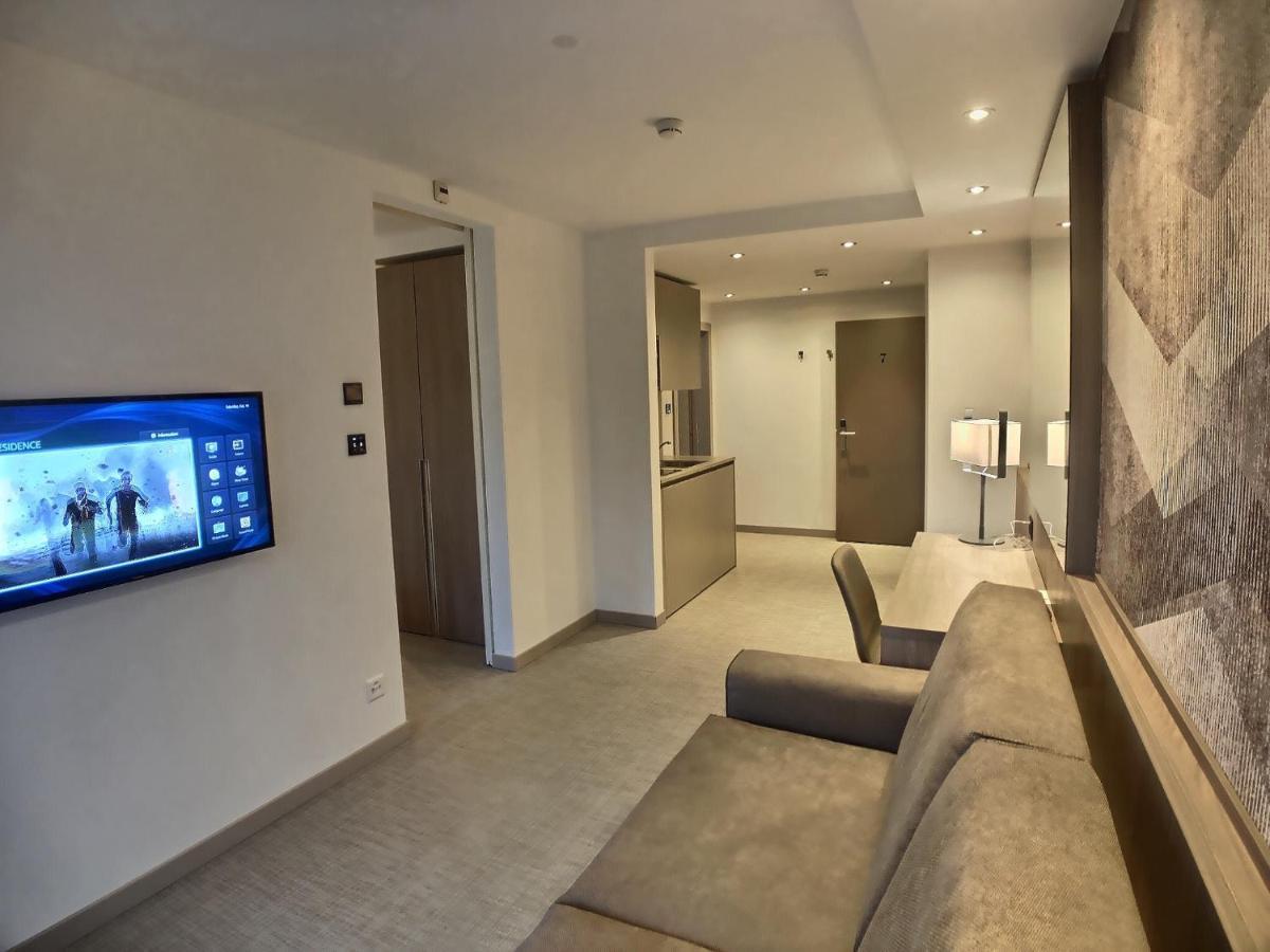 Attica Residences, Lausanne Saint Sulpice  Luaran gambar